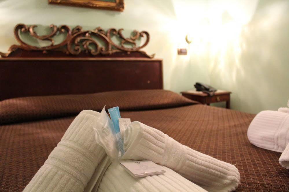 Hotel Vibel 罗马 外观 照片