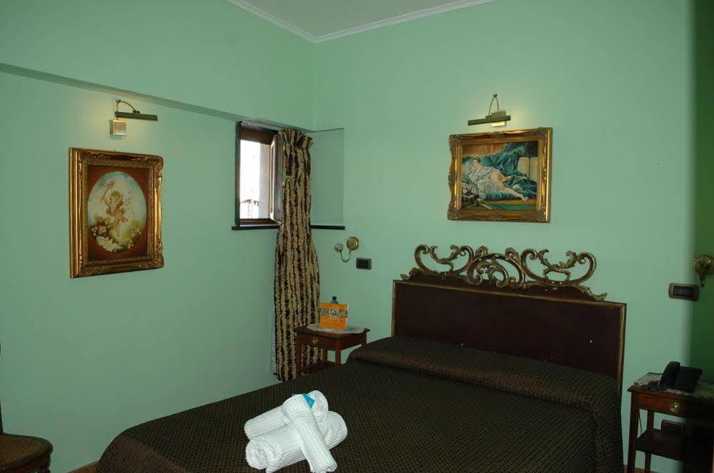 Hotel Vibel 罗马 外观 照片